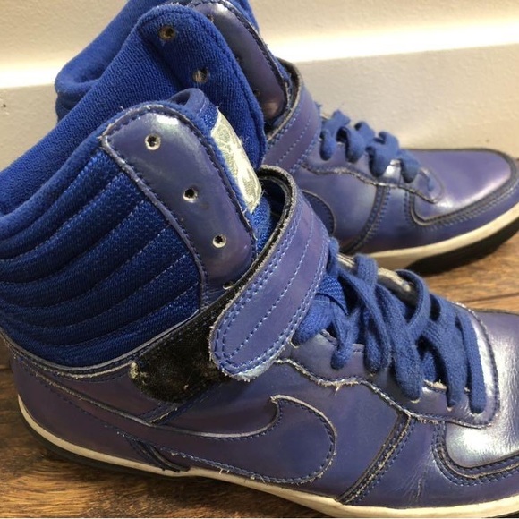 Nike High Tops. Size 7 - Picture 1 of 3